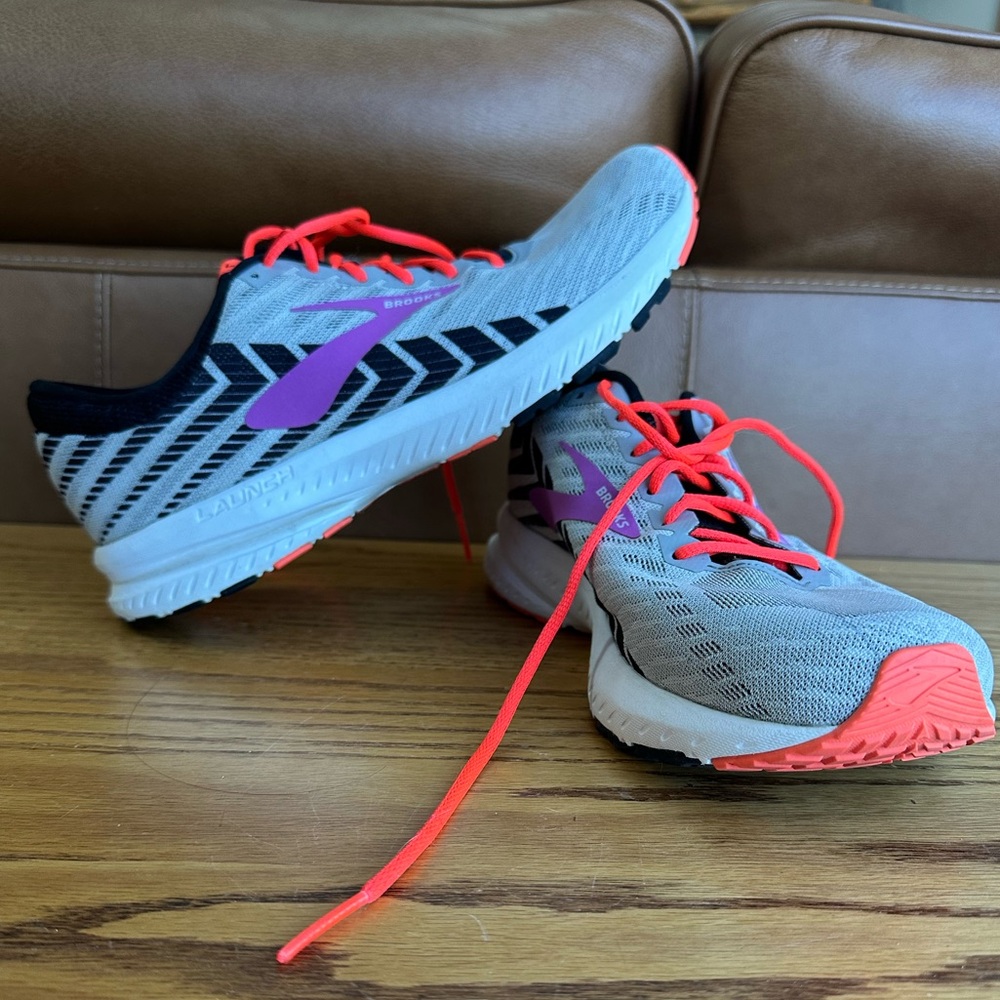 Women’s Brooks Launch 6 Running Shoe